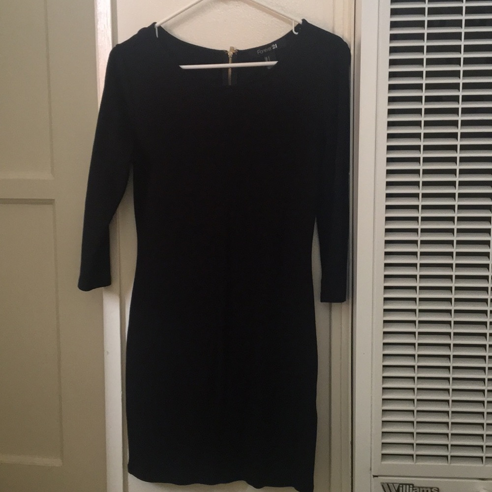 Long sleeve back tight little black dress